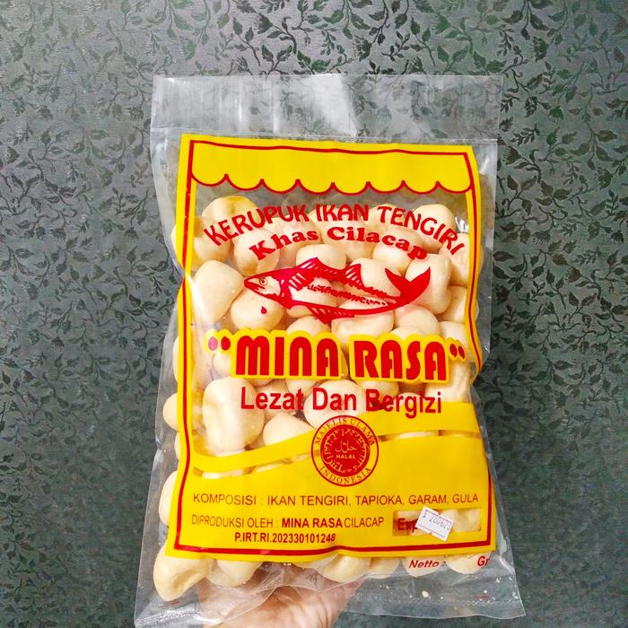

Kerupuk Ikan Tengiri Premium Super Enak Gurih Halal Khas Cilacap Makanan Camilan Food