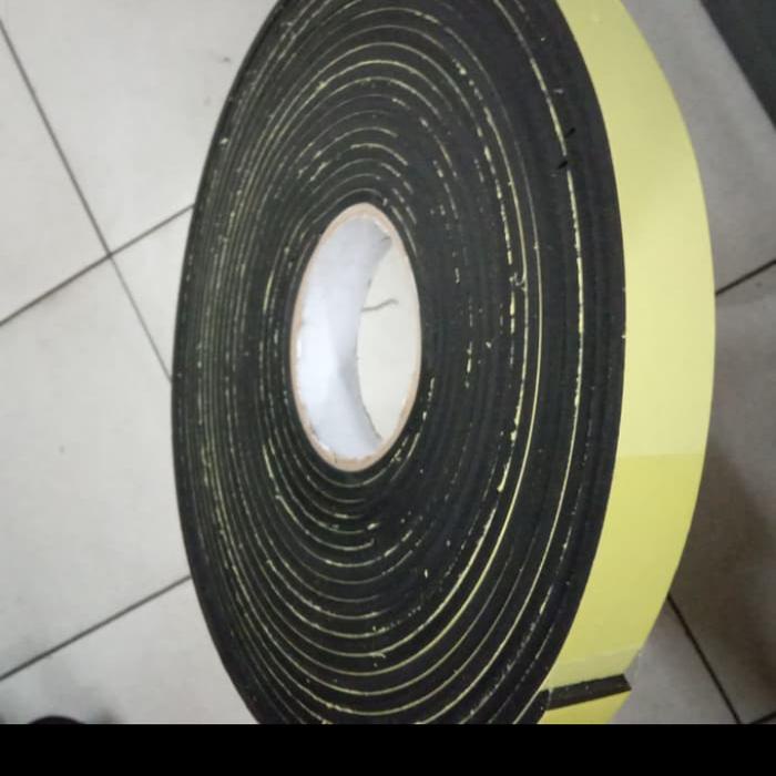 

New sponge tape 3mm x 25mm x 10mtr