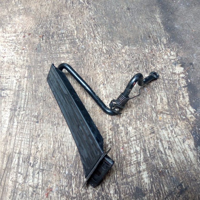 Pedal Gas Set Per Bmw E36 318I 320I 323I Original Copotan 1158660 (Second)