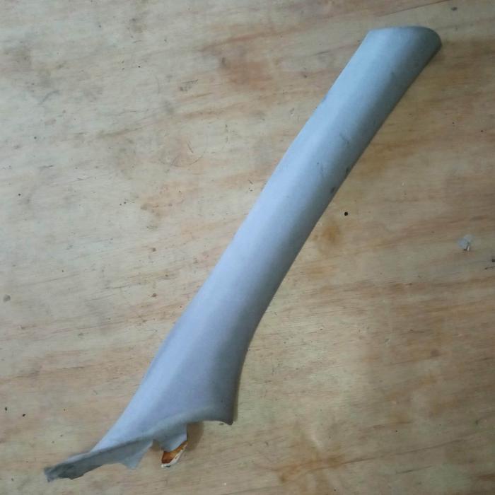 Pilar A Kanan Bmw E39 Silver (Bekas)