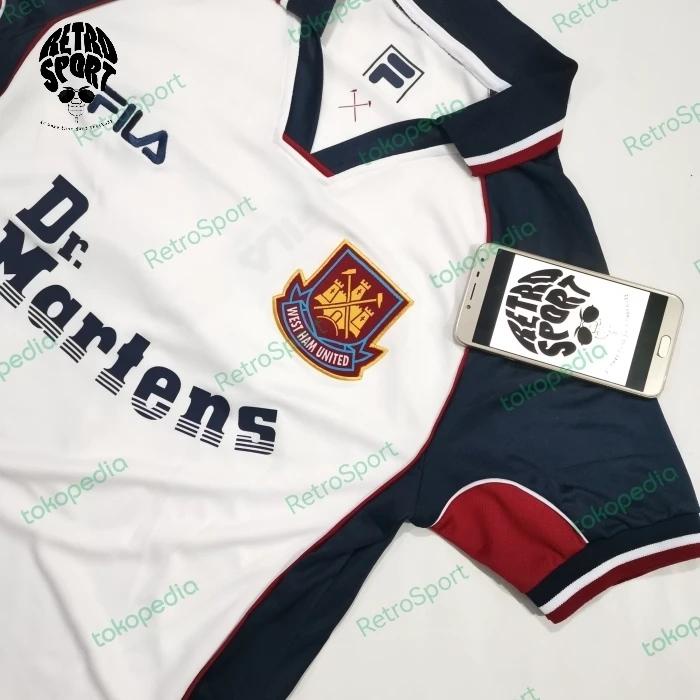 Jersey Weka Retro West Ham Away 97 Dr. Martens Terbaru