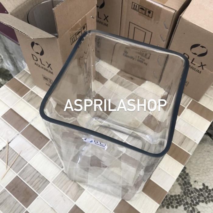 pot bunga kotak kaca tinggi 24cm kaca tebal vas bunga EKSPEDISI