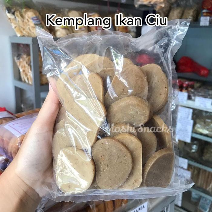 

Kuliner.Kita Kerupuk Kemplang Mentah Ikan Ciu (Bulat Besar) 500Gr Asli Bangka