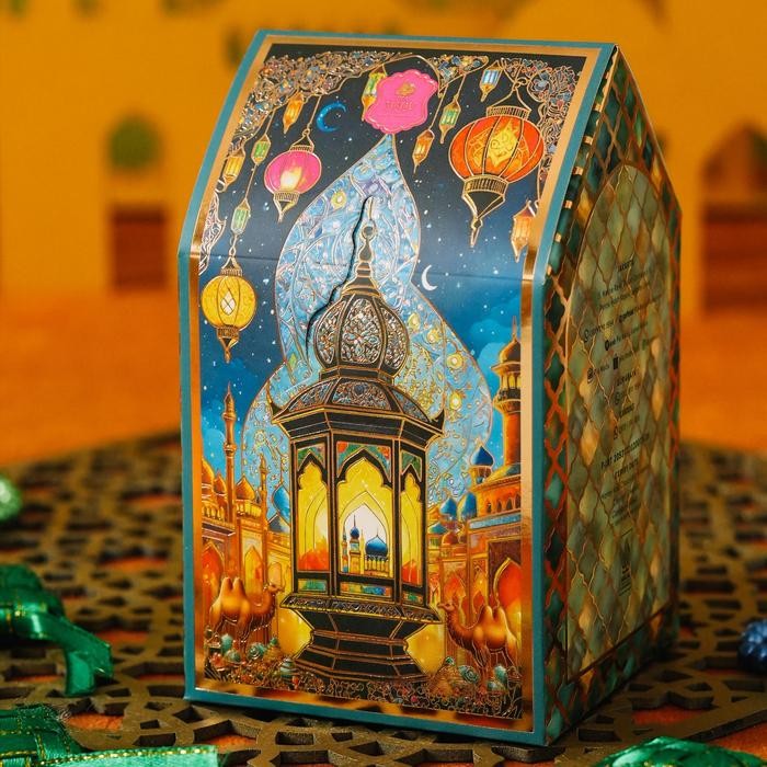 

Kirim,HariYgSama- Pia Madu Idul Fitri Hamper - Mozaic Box (isi 6pcs Mini Pia)