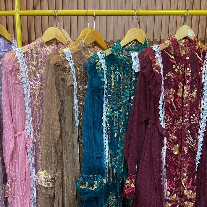 Hijara- SET-ROK Gamis Brukat OUTER + ROK Model Kekinian Produk Gamis Brokat Terbaru By Raisha