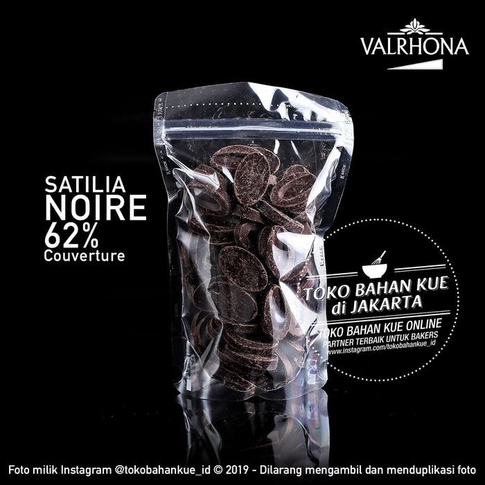 

Valrhona SATILIA NOIRE 62% Dark Chocolate 1kg Couverture Cokelat