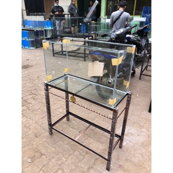 Set Aquarium 70x30x40cm plus Rak