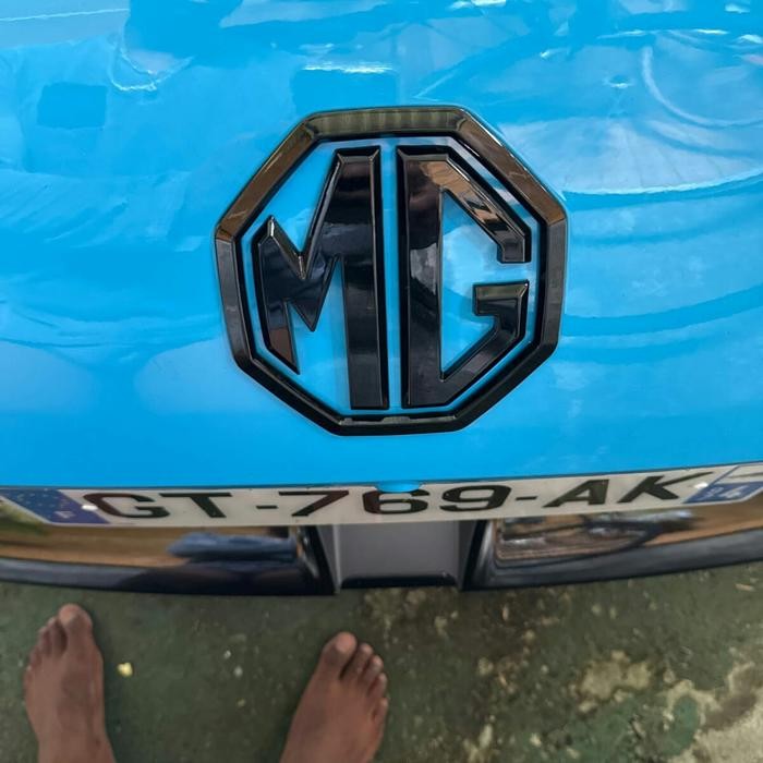 COVER EMBLEM KAP MESIN MOBIL DEPAN BELAKANG LOGO MG MG4 EV