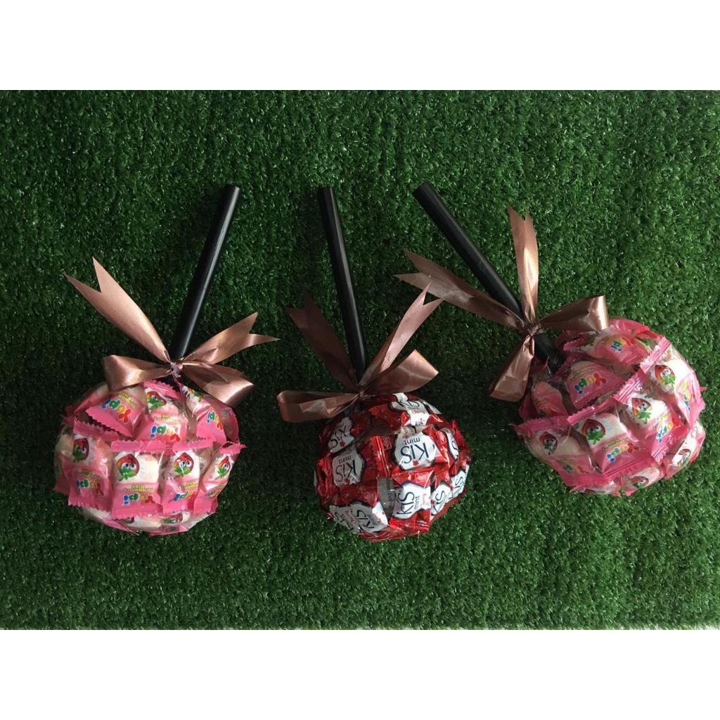 

Cemal Cemil Makyus Buket Permen/Bucket Hadiah Anak/Hampers Lebaran