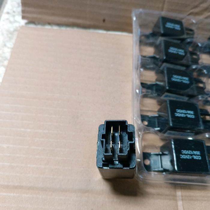 Relay Lampu Mobil Mitsubishi L300 12V