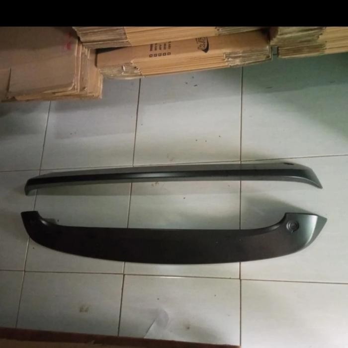 Spoiler Nissan New Livina