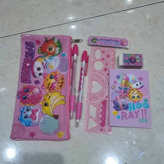 

LANGSUNG DI CO STATIONERY SET MINION SHOPKINS SOUVENIR GOODY BAG