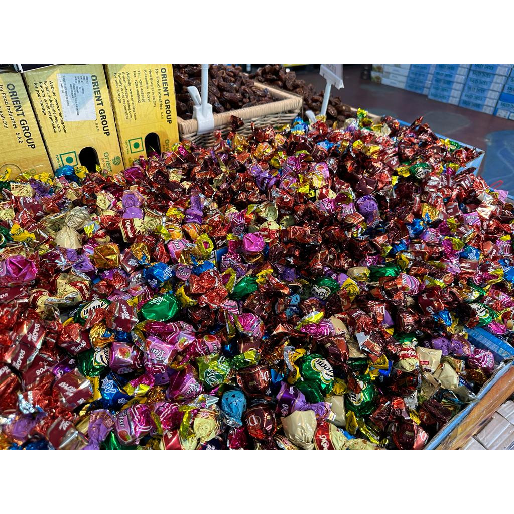

Cokelat Arab / Coklat Arab Mix Import Turkey 1Kg untuk Cemilan Oleh Oleh Haji dan Umroh