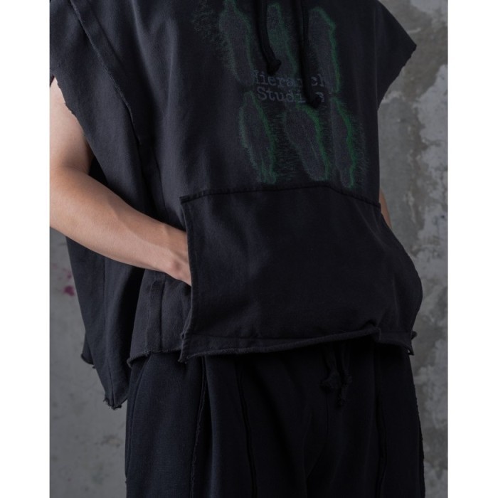 BURUAN,. HIERARCHY STUDIOS TYPEWRITER - WASHED BLACK SILHOUETTE SLEEVELESS OVERSIZED HOODIE.