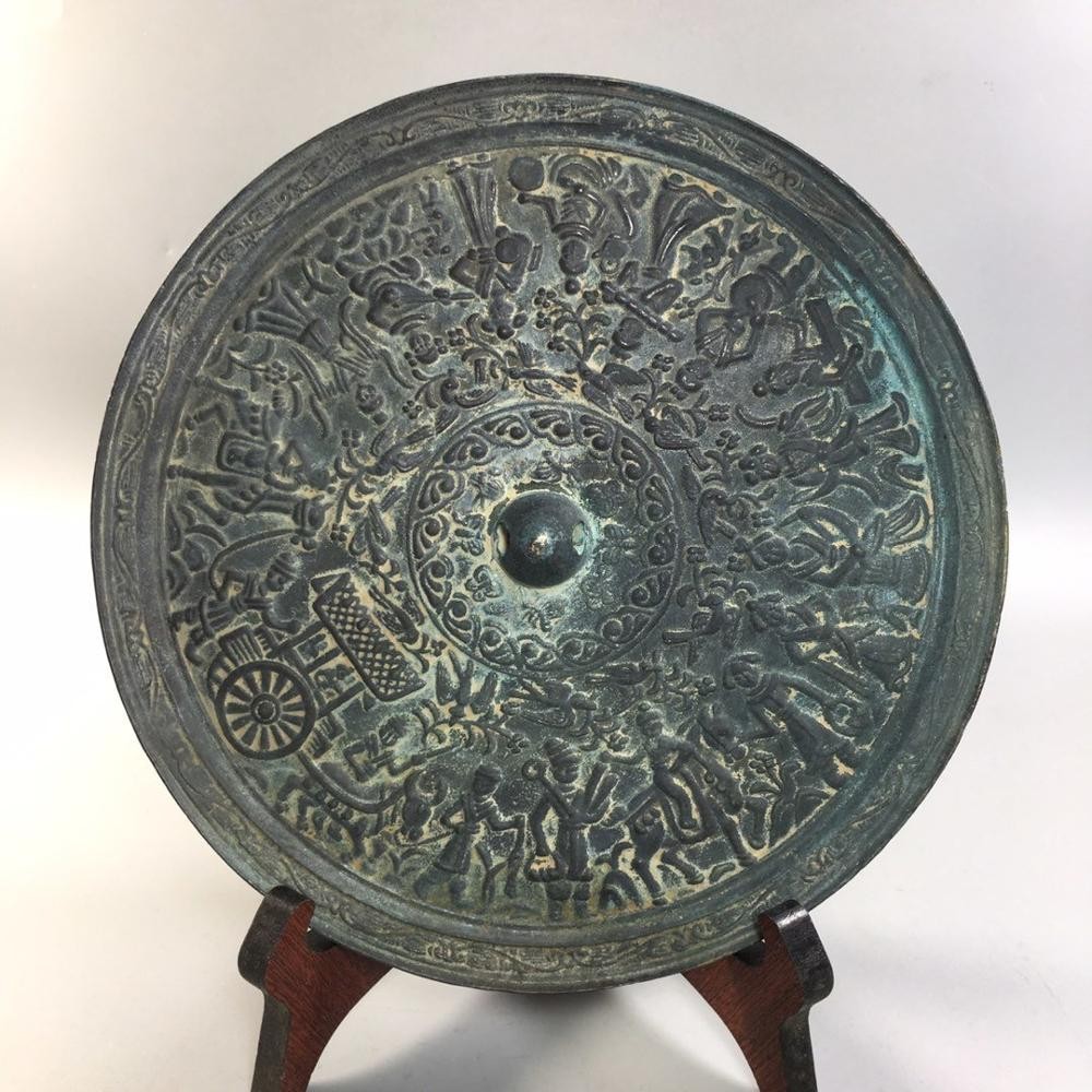 Exquisite Antique Bronze Mirror Figure Ornament