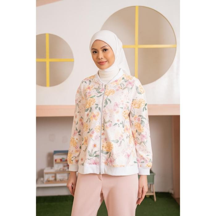 Hijrahive- Klamby - Zinnia Jacket Ivory