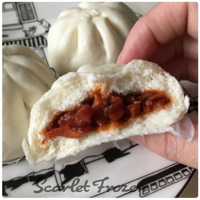 

BARANG TERLARIS Char Siu Pao Bakpao Chasio Ayam Merah 12 Pcs