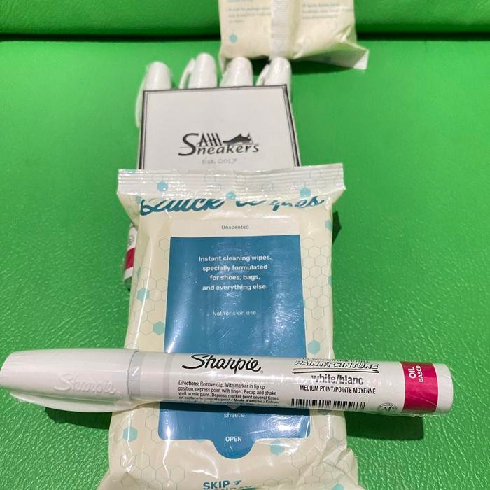 

Sharpie White Black Oil Based Repaint Boost Nmd Ultraboost Yeezy Ori #Gratisongkir