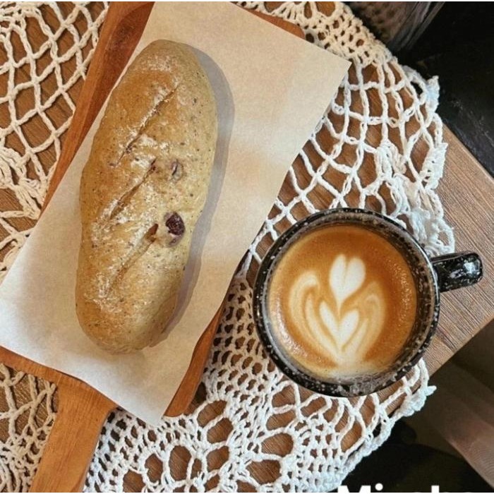 

PastikanTerjaminMutunya- Sourdouh Bread by Mi Cha Roti Sourdough