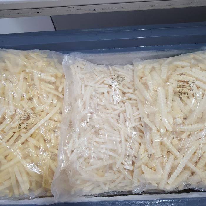 

BnyKBonusBelidiMari- King French Fries 1Kg Kentang Straight cut/Shoestring/Crinkle