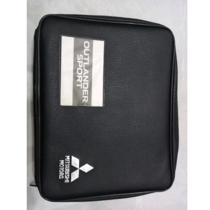 PREMIUM Tas Tempat Buku Manual Mitsubishi Outlander Original