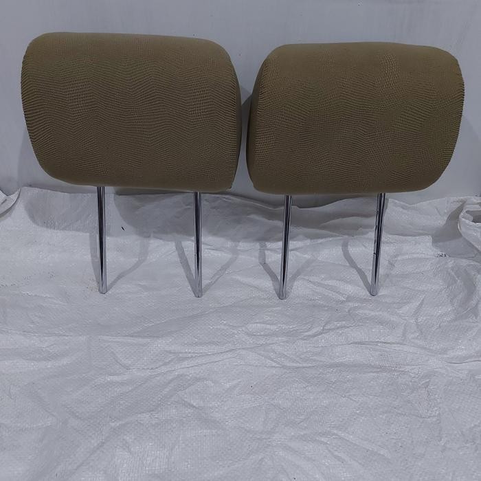 LANGSUNG DI CO HEADREST JOK DEPAN ESCUDO LAMA SANDARAN KEPALA JOK MOBIL SUZUKI ESCUDO