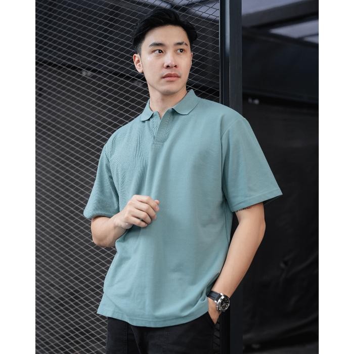 Modo- Nara Oversize Polo In Mineral Green - Kaos Polo Oversize Pria Mineral Green Byblank