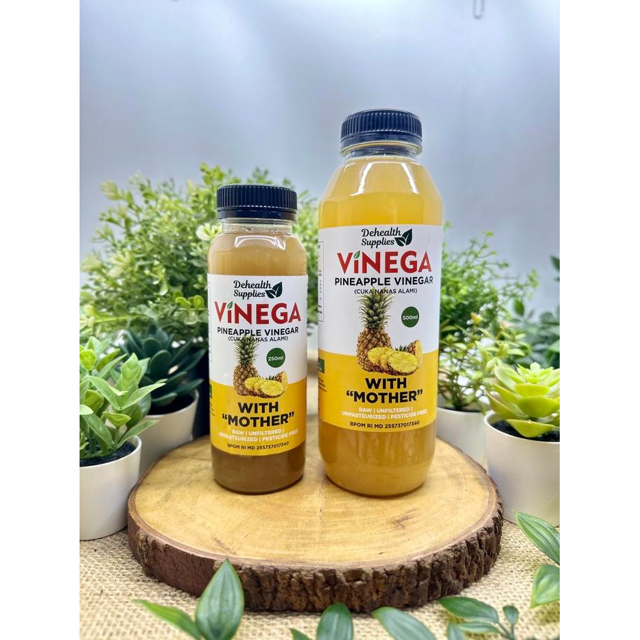 

Vinega Pinneaple Vinegar With Mother / Cuka Buah Nanas Halal