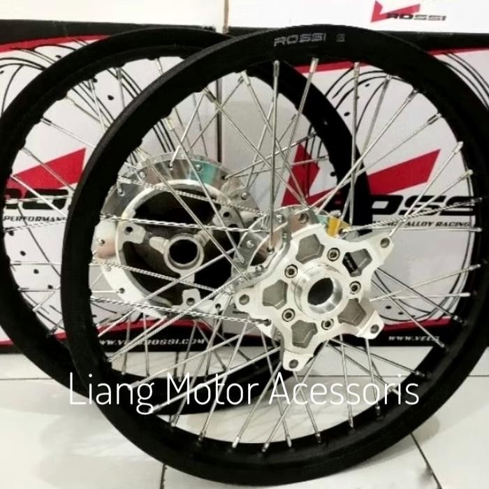 Sepaket Velg VRossi Ring 17 Tromol Set Jari2 - Yamaha Vixion-R 155 / R15 V3 / VVA / XSR 155 / MT 15