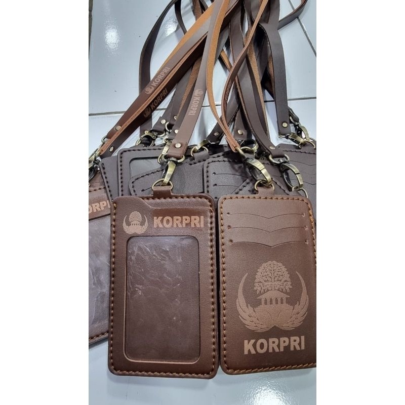 

Name tag tempat id card ASN korpri kulit Holder warna hitam dan coklat