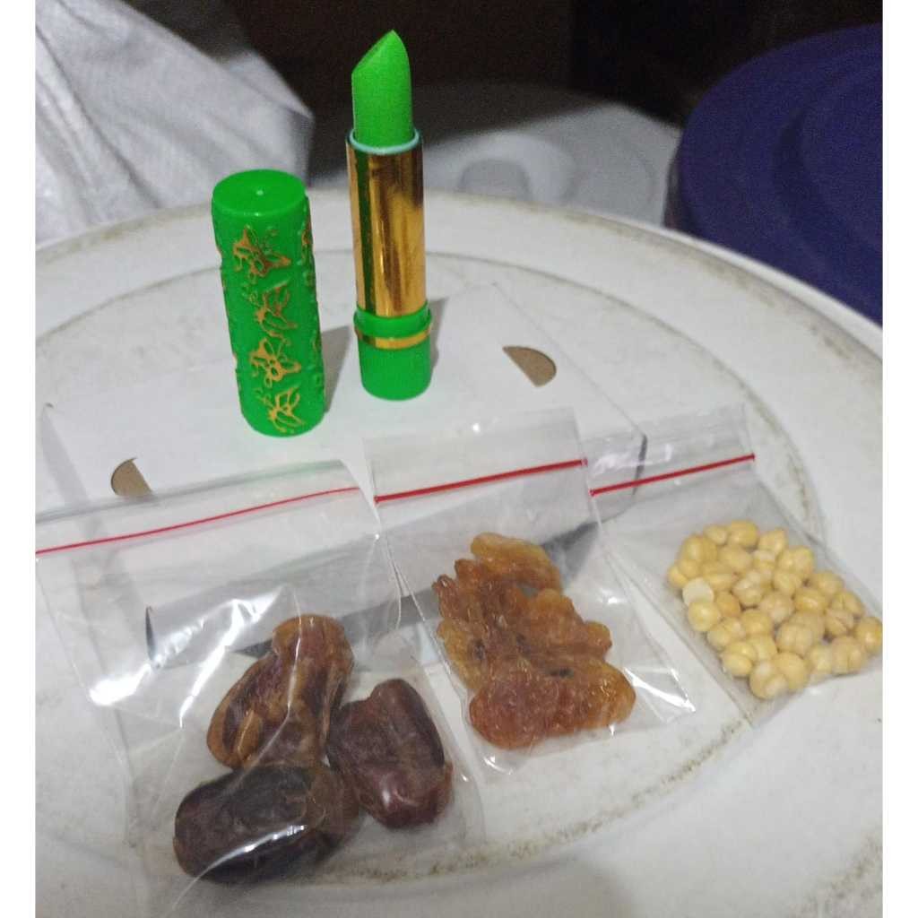 

OLEH OLEH HAJI DAN UMROH PAKET SOUVENIR LENGKAP GIFT HAMPERS DUS KABAH + LIPSTIK HARE ARAB
