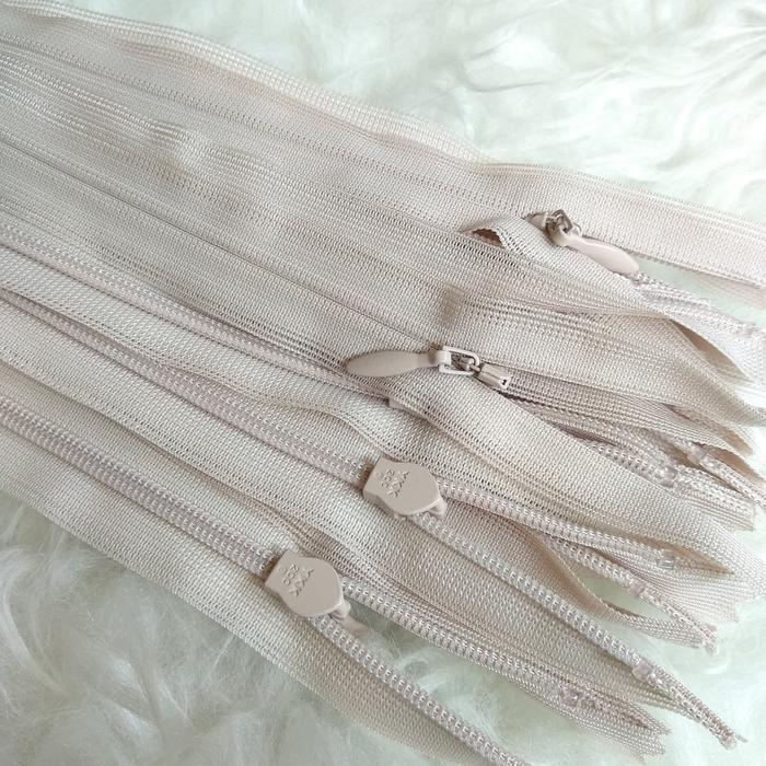 PREMIUM Resleting YKK Jepang 60 cm no 186