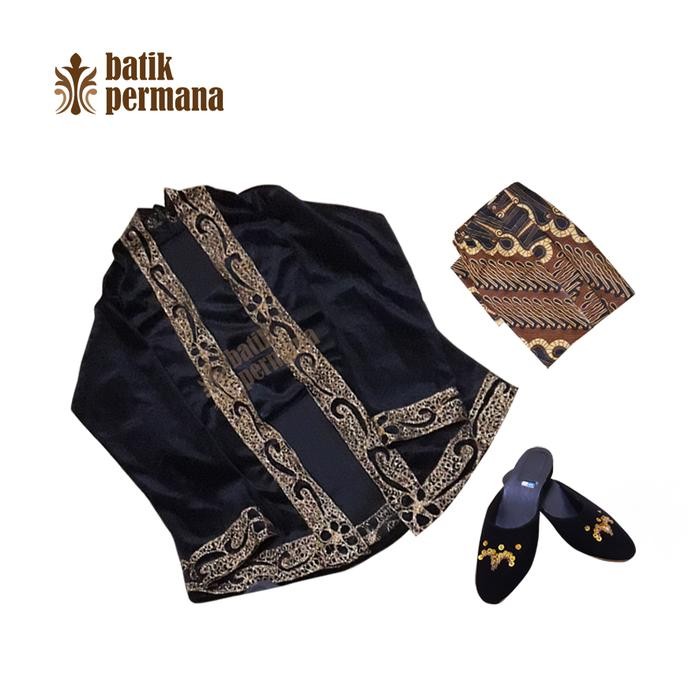 Baju Adat Jawa Perempuan,Baju adat anak perempuan, kebaya bludru anak,