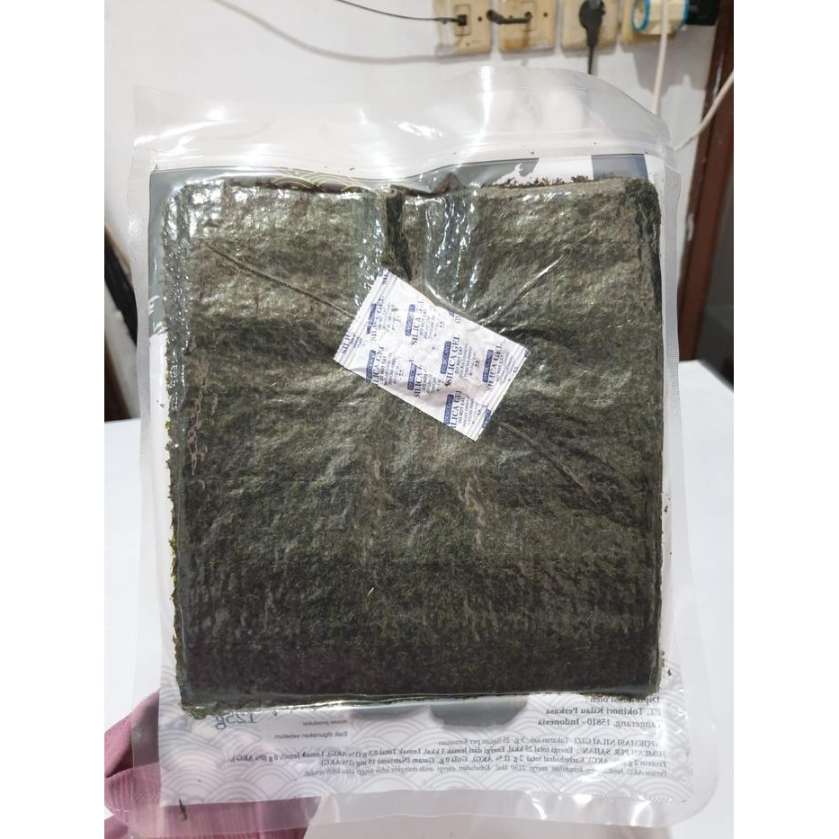 

Terlaris- Nori 50 Lembar Yaki Sushi Nori 50 Sheet Rumput Laut Panggang Roasted