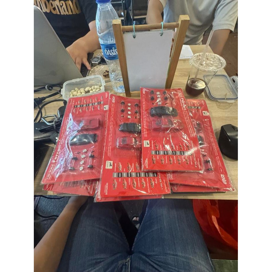 Diecast 1/64 Ferrari SuperCar Dydo Kyosho Metal Karet Original