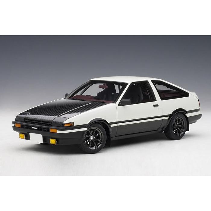 1:18 AUTOART TOYOTA SPRINTER TRUENO AE86 INITIAL D DIECAST MINIATUR