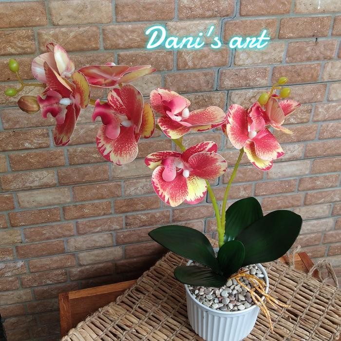 Bunga anggrek latex/ anggrek premium/ anggrek palsu/ bunga plastik