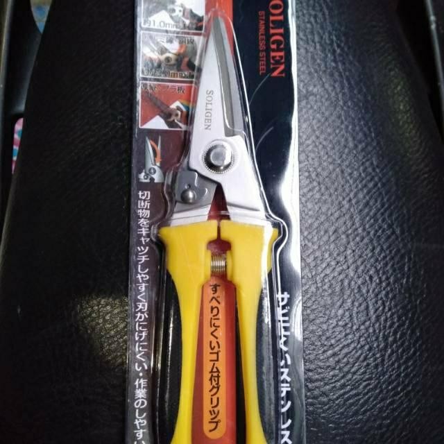 PREMIUM Gunting serbaguna gunting korea gunting holo seng baja ringan soligen