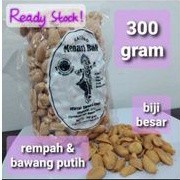 

Restokobar Kacang Bali Cap Menari Bali Biji Besar 300 Gram