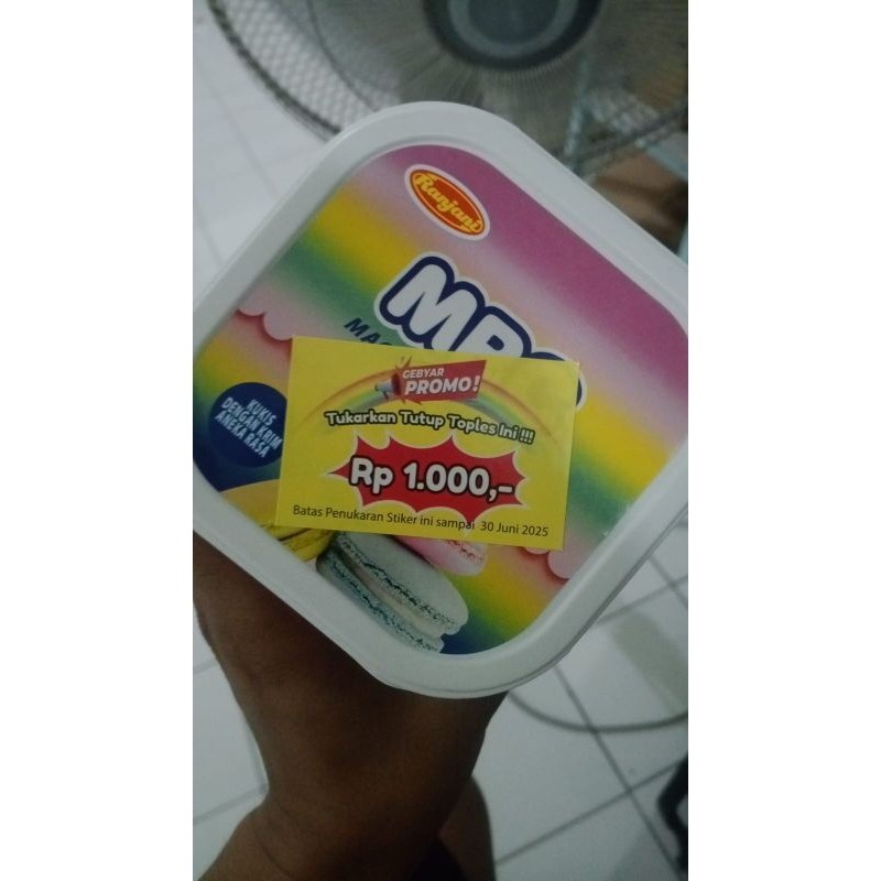 

Sega Tungtung Ranjani Mini Macaron Cookies Mrc Toples 92Gr Isi 20