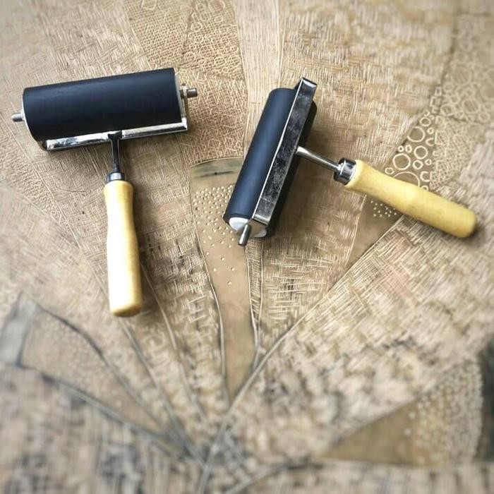 

Roll Lino Cut, Roll Grafis, Roll Karet, Brayer, 10 Cm #Gratisongkir