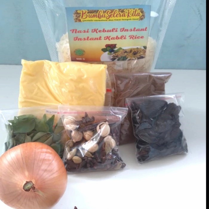 

BERAS BASMATI 500G DENGAN BUMBU NASI KEBULI