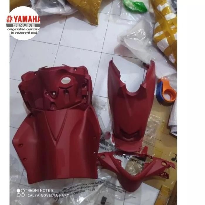 COVER BODY KASAR TENGAH XEON GT 125 MERAH