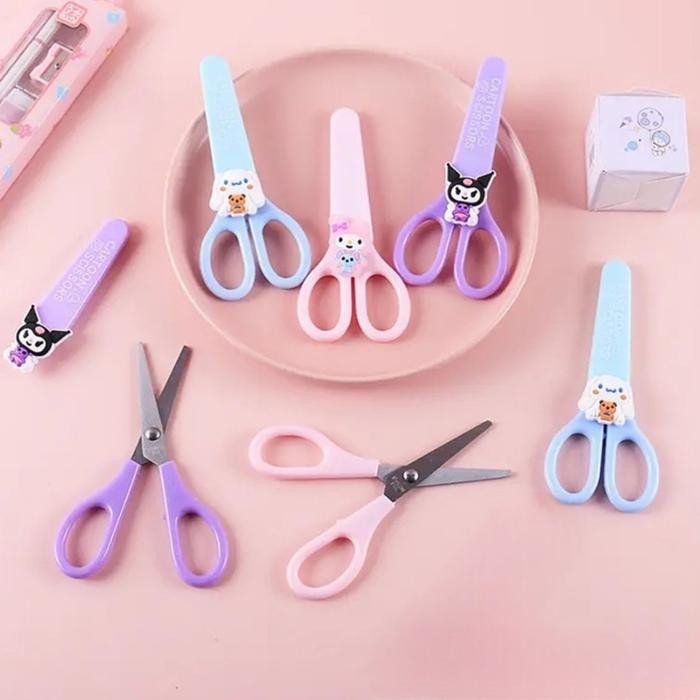 

COD (YBL) Gunting Motif Karakter Lucu Alat Tulis Anak Sekolah Kartun Diy Kertas Tangan Kantor ATK