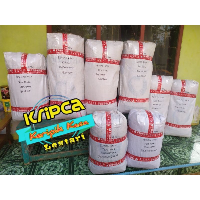 

Konter Makanan Kripik 500 Gr / Keripik Kaca Mentah Gratis Ongkir Super Tipis ; Best Seller