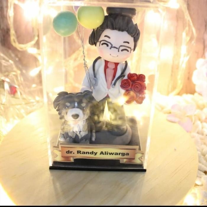 kado wisuda patung custom hadiah unik lucu ulang tahun graduation clay