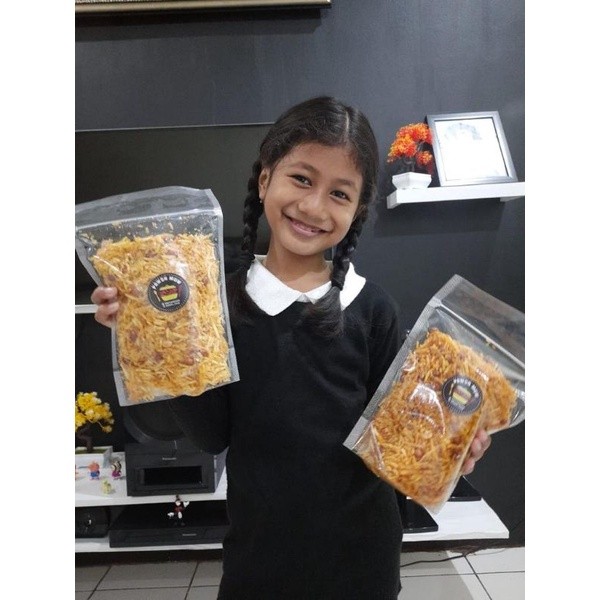 

Mamam_Asoy Termurah Kentang Mustofa 1Kg Camilan Cemilan Snack Lauk Keripik Kering Kentang Mustofa