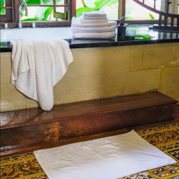 Handuk Hotel Putih / Handuk Mandi Putih