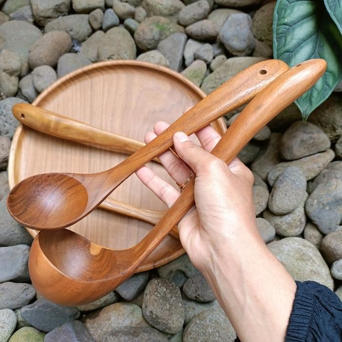 Irus kayu jati sendok sayur kayu jati panjang 28 cm dan 33cm