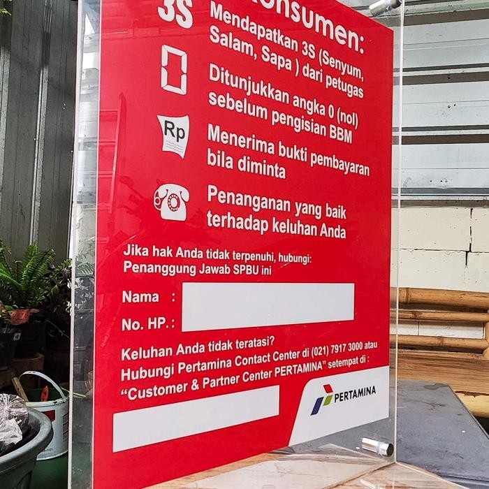 

Bricks - Papan Hak Konsumen Akrilik 3S Spbu Salam Senyum Sapa A3 Kuat Tebal